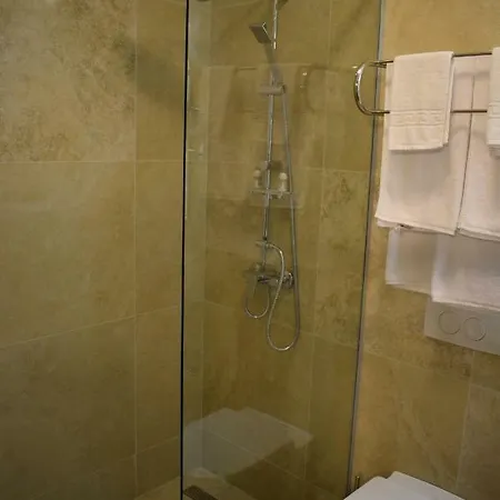 Preciosa 4*